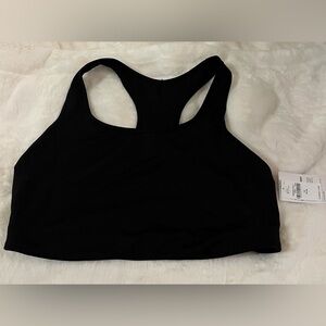 Old Navy black sports bra woman’s size XL NWT